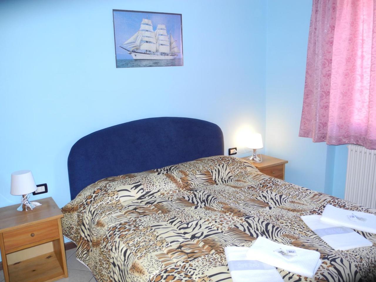 Residence Laguna Beach Pianello Del Lario المظهر الخارجي الصورة