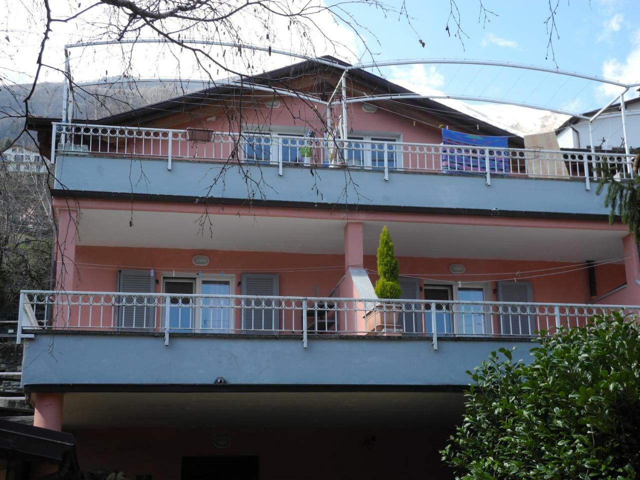 Residence Laguna Beach Pianello Del Lario المظهر الخارجي الصورة