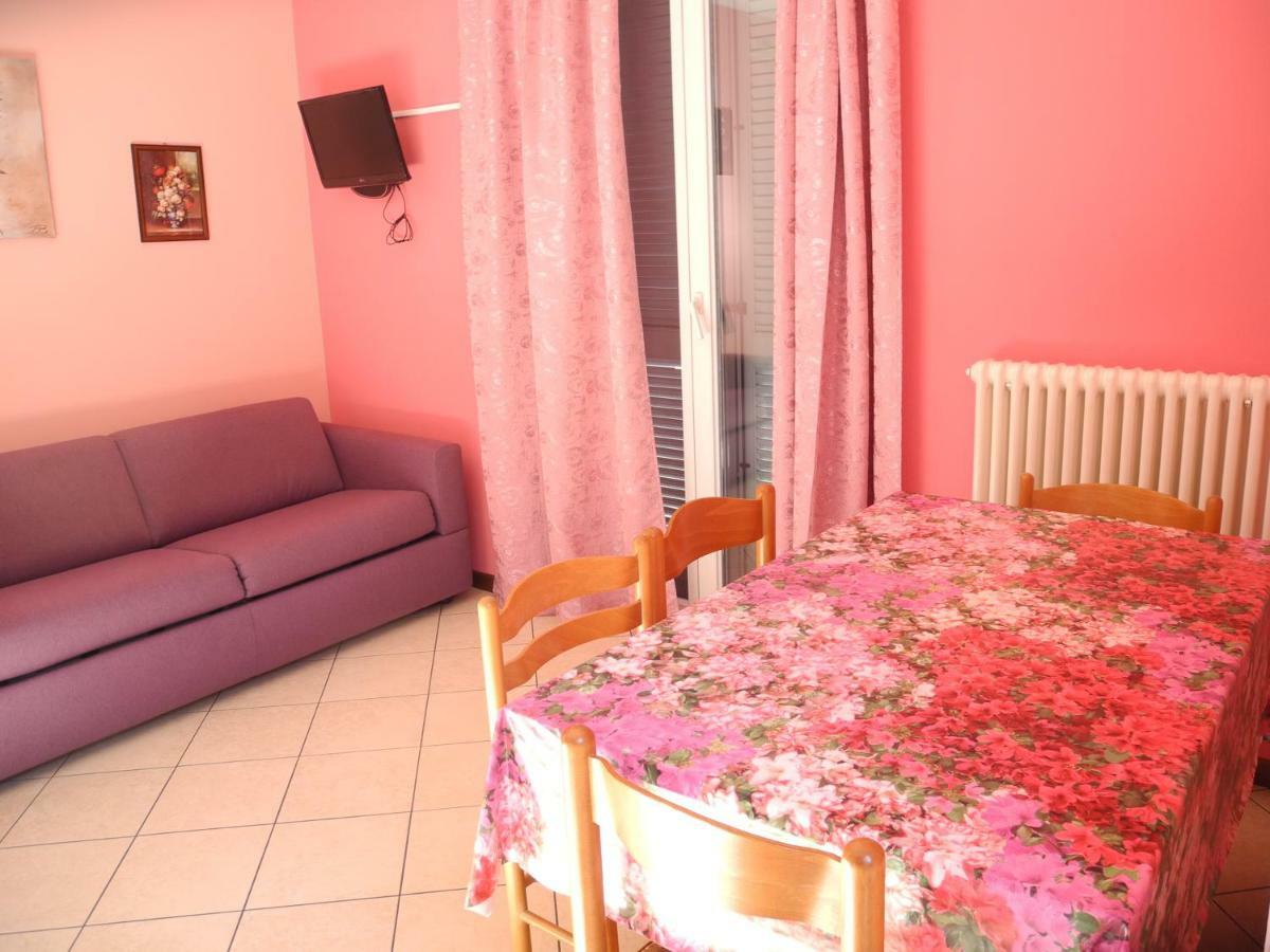 Residence Laguna Beach Pianello Del Lario المظهر الخارجي الصورة